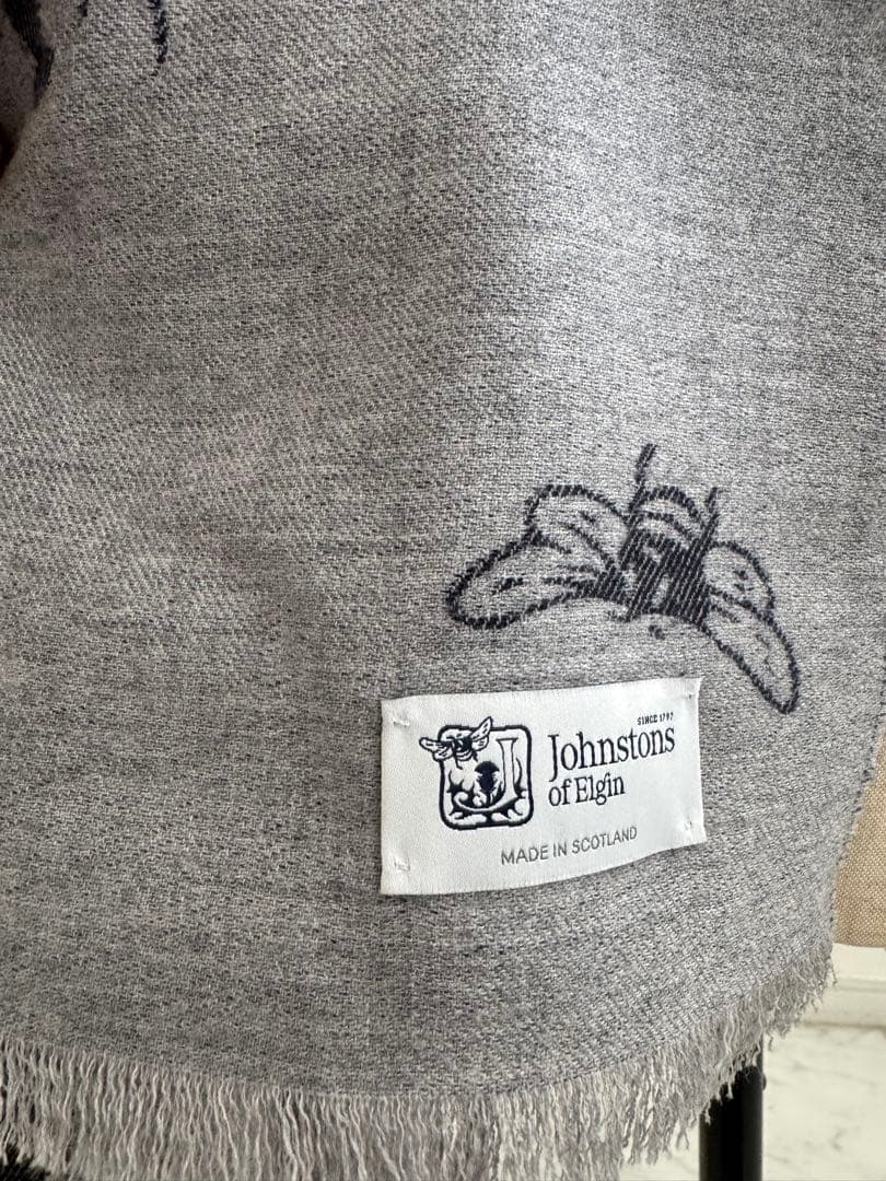 【大判ストール】Johnstons of Elginウールストール 限定デザイン