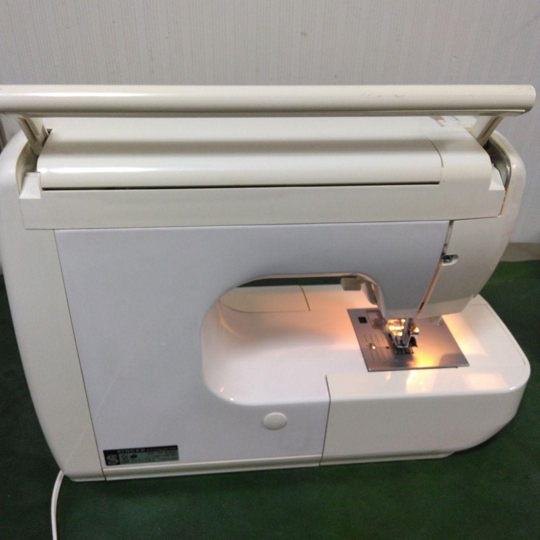 シンガーミシンアプリコット美品。