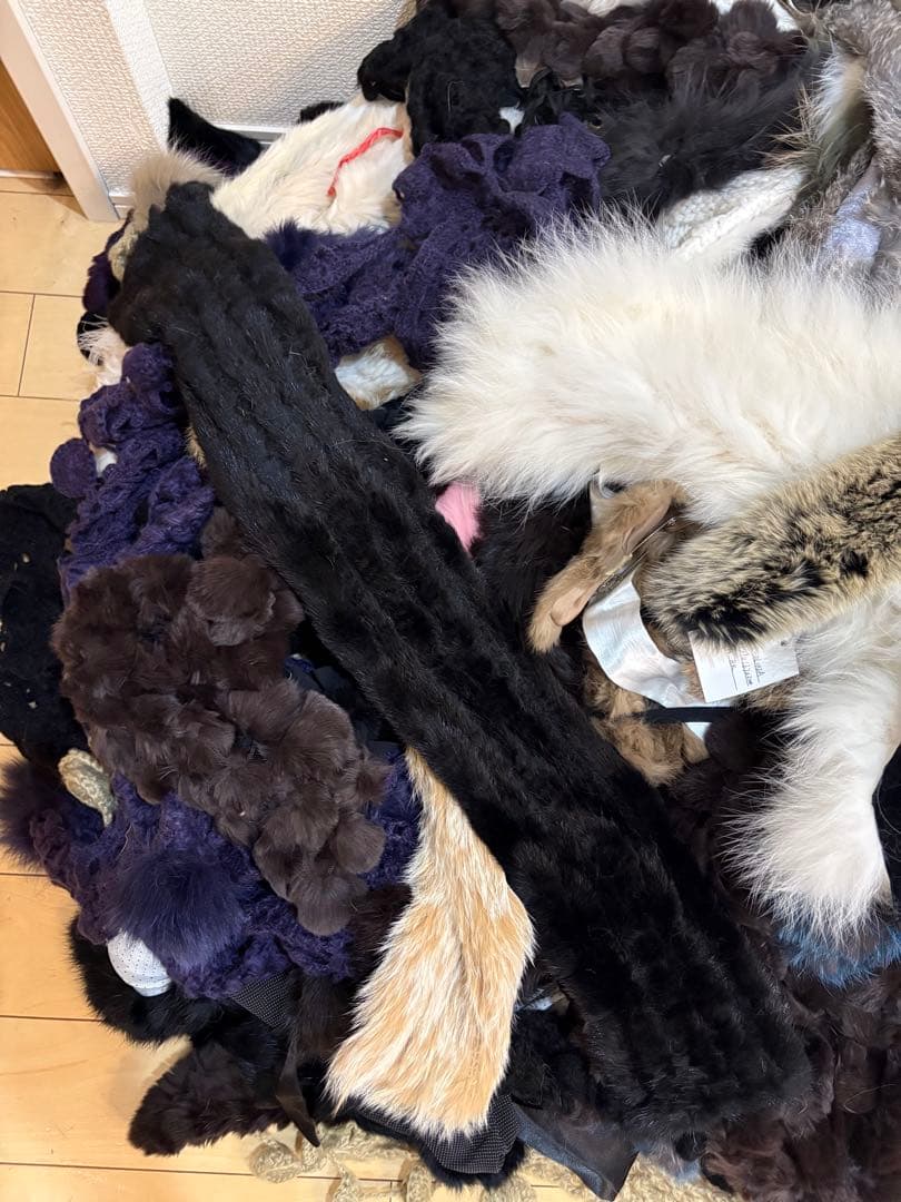 【超大量】毛皮 ミンク フォックス ラビット その他 リアルファー まとめて④