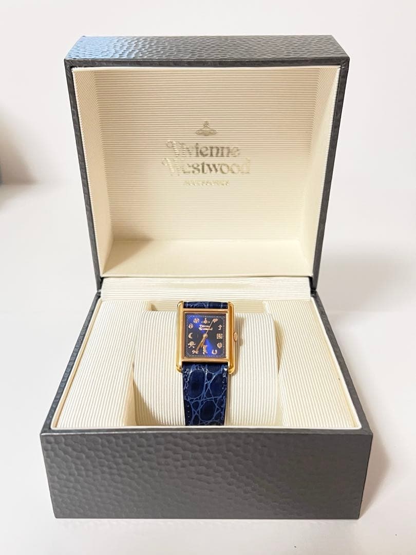 【限定デザイン】viviennewestwood 腕時計 ネイビー