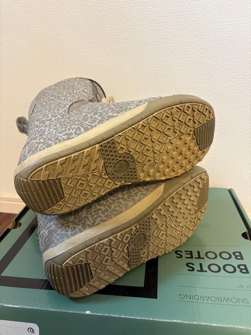 HAVEN スノーボードブーツ BOAシステム グレー K2 24.5 ケーツー