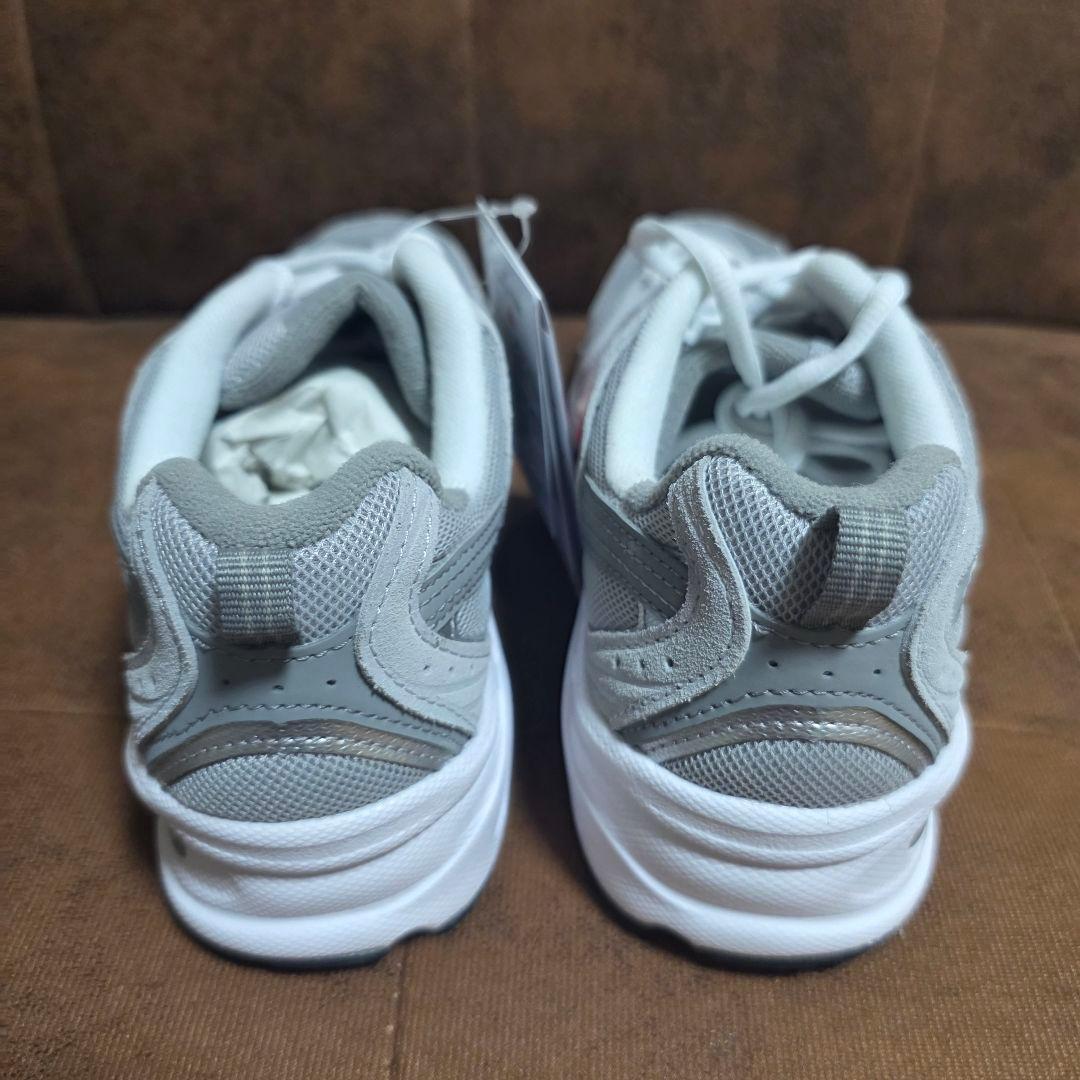 【新品】new balance スニーカー MR530【24cm】