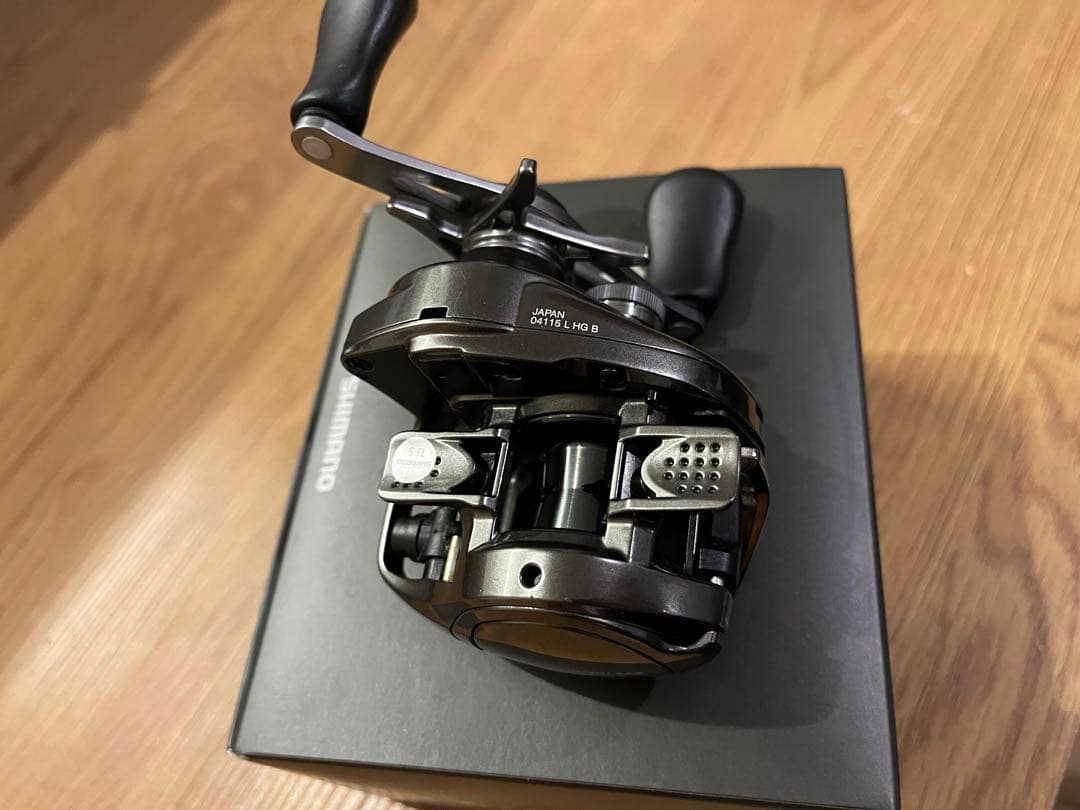 リール SHIMANO nium HG LEFT