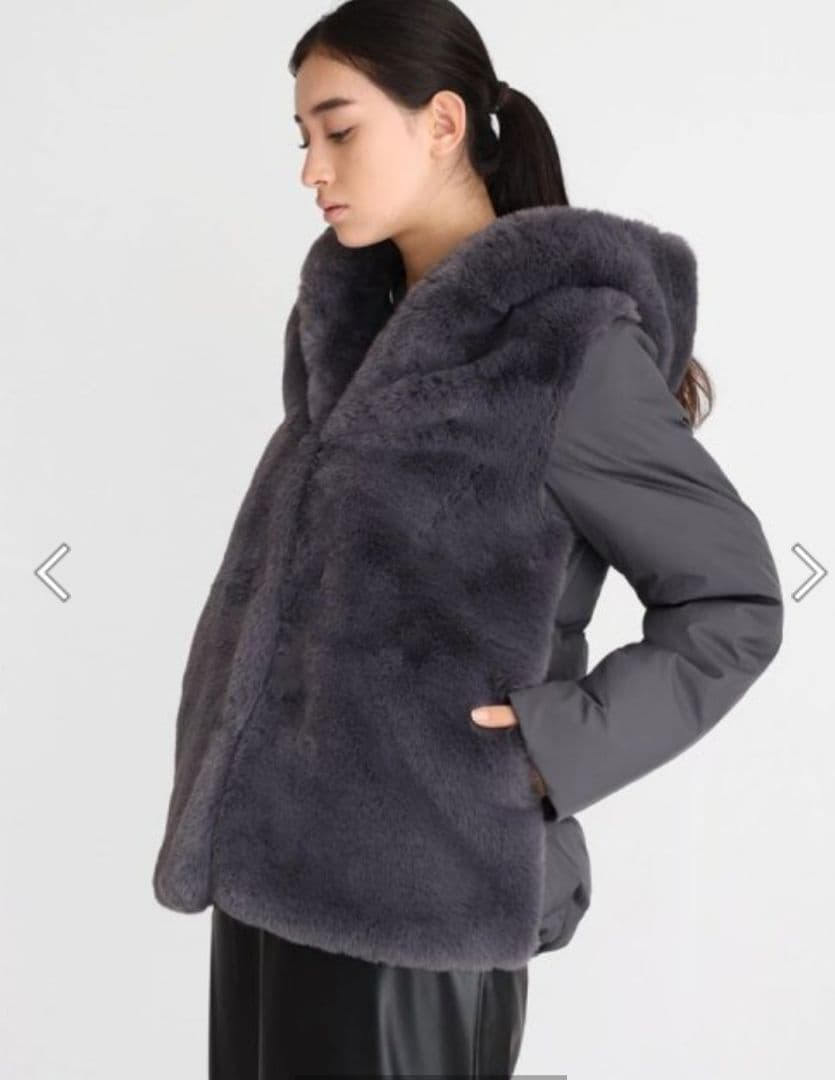 ヤダダヤ　アーガ Aga エコファー切り替えコート　グレ　新品