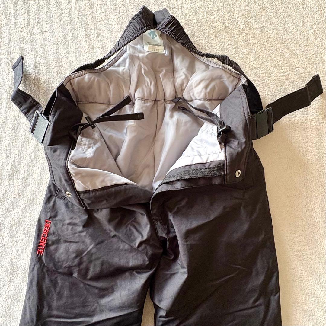 140 デサント　スキー　スノーボード　上下セット　ブルー　ブラック　ボーダー