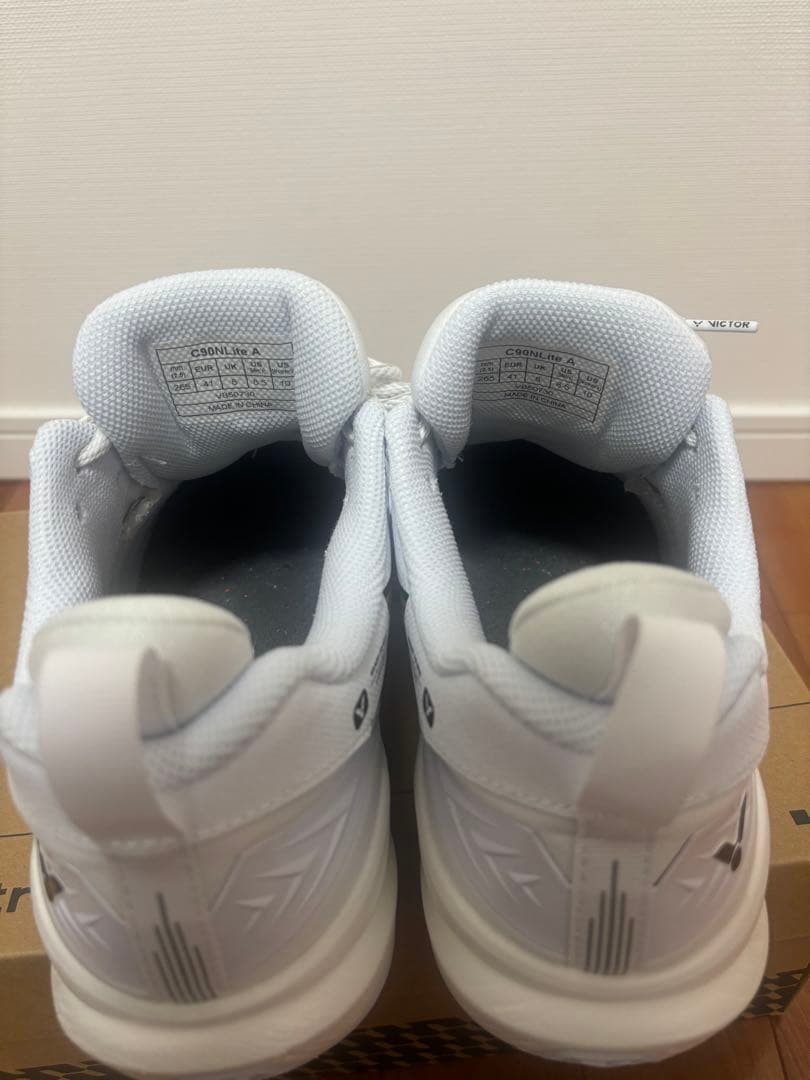Victor バドミントンシューズ　C90NLite A 26.5㎝