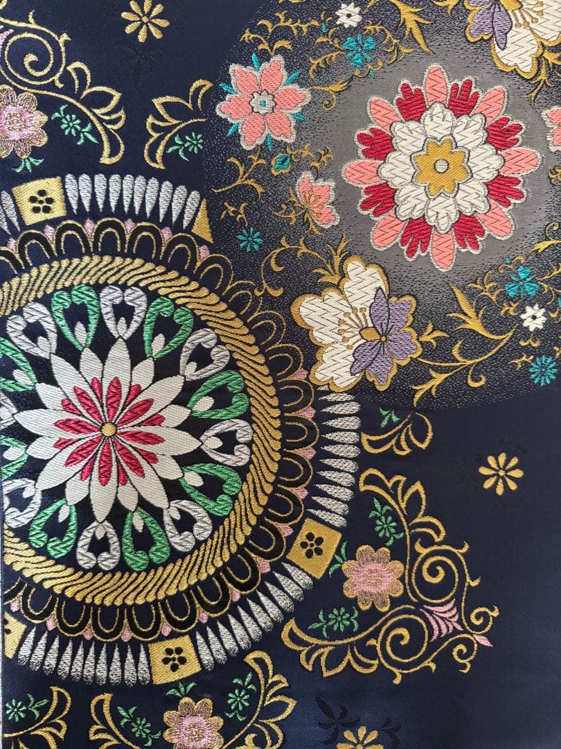 六通柄　川島織物　袋帯　振袖や訪問着に