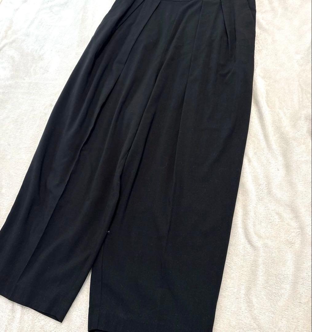 【新品未使用】23ss L'ESSAGE TOROオールインワン　黒 ブラック