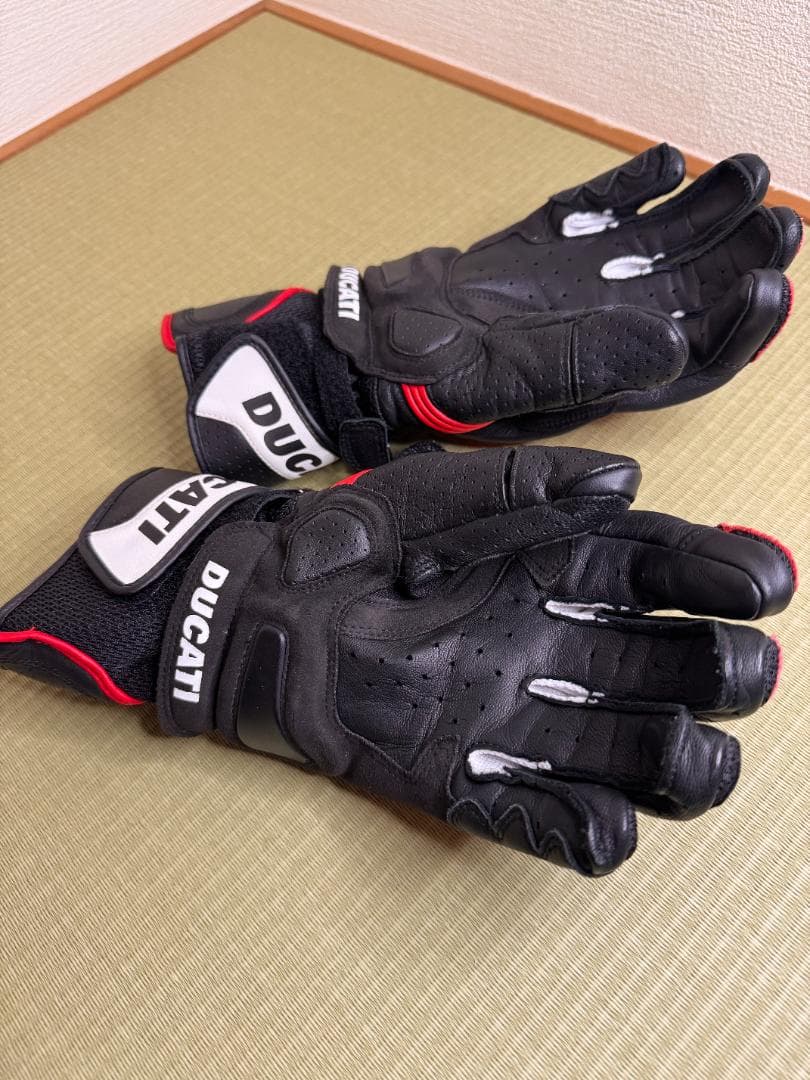 Ducati Speed Air C1 グローブ 赤白黒 Lサイズ ほぼ未使用