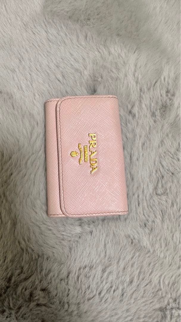 PRADAサフィアーノマルチカラー キーケース