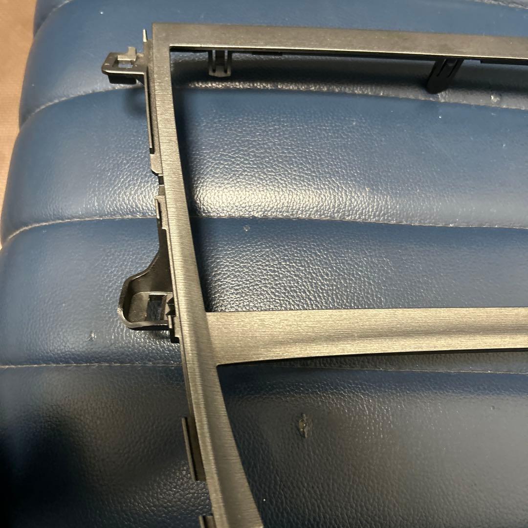 30プリウス(ZVW30)9インチ用ナビパネル