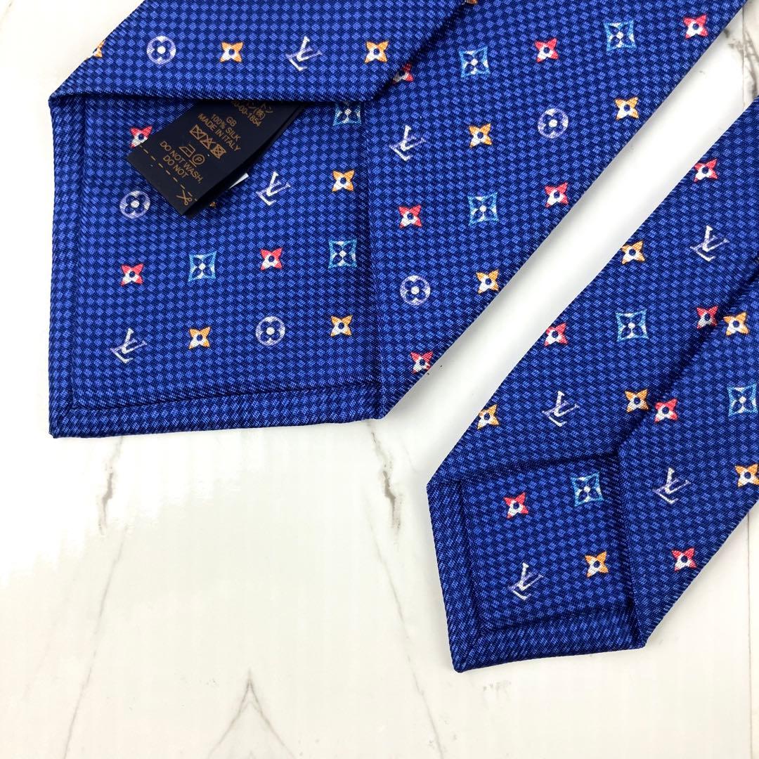 うし　未使用級　現行　ルイヴィトン　ネクタイ　モノグラムハーロー　ブルー