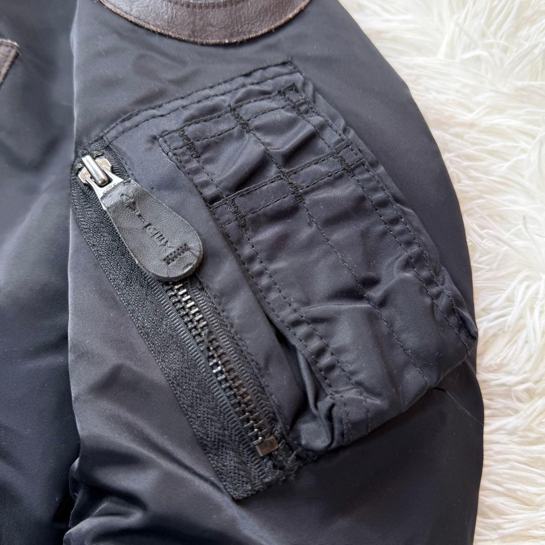 美品 AVIREX MA-1 アリューシャンタイガー 牛革ワッペン Mトップガン