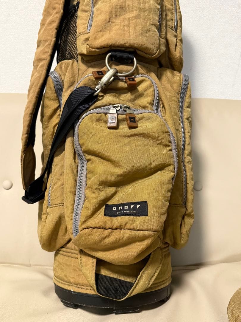 【送料込み】廃盤希少　大人気　オノフ　ONOFF キャディバッグ 一点物
