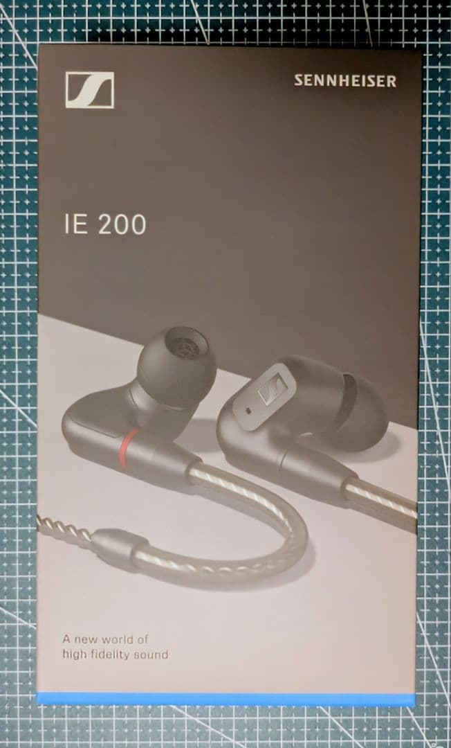 【美品】Sennheiser IE 200 有線 モニターイヤホン