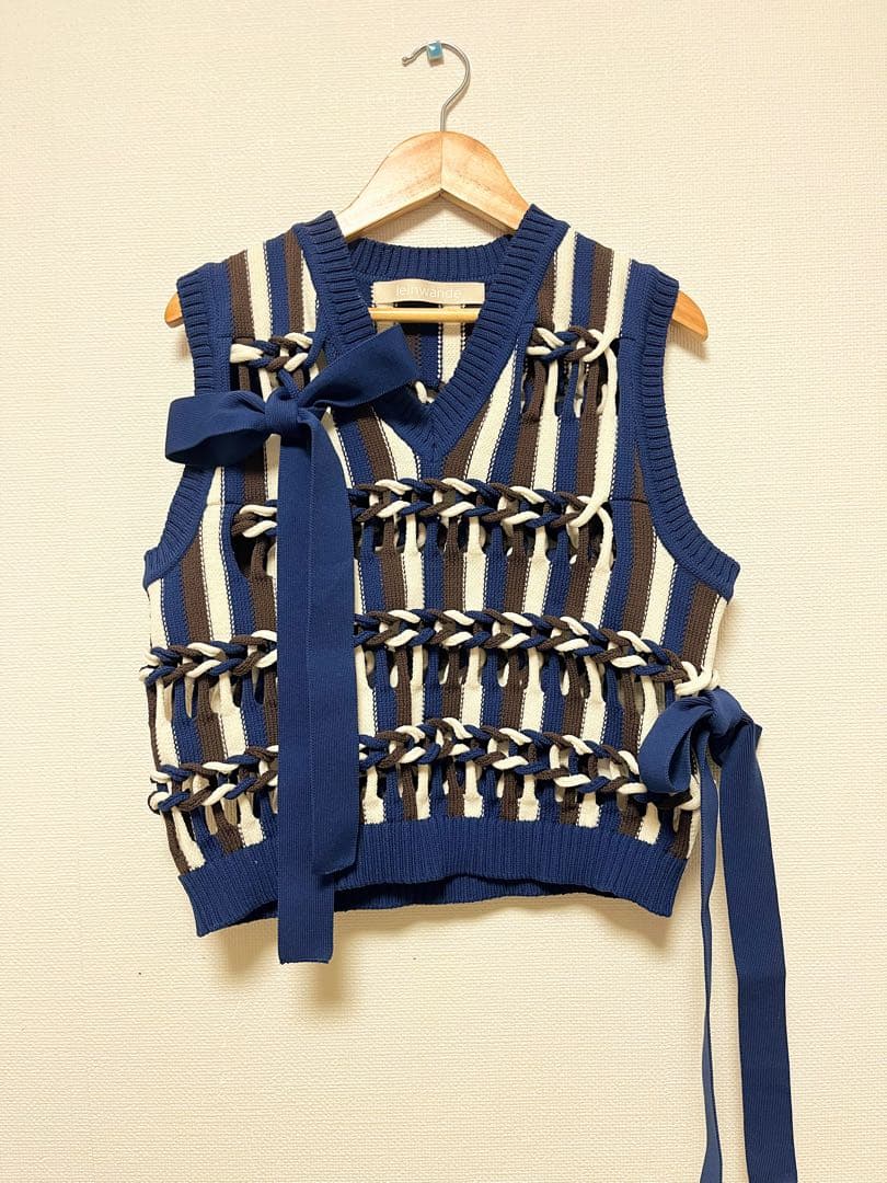 美品 ラインヴァンド leinwande ニット ジレ ベスト 紺色