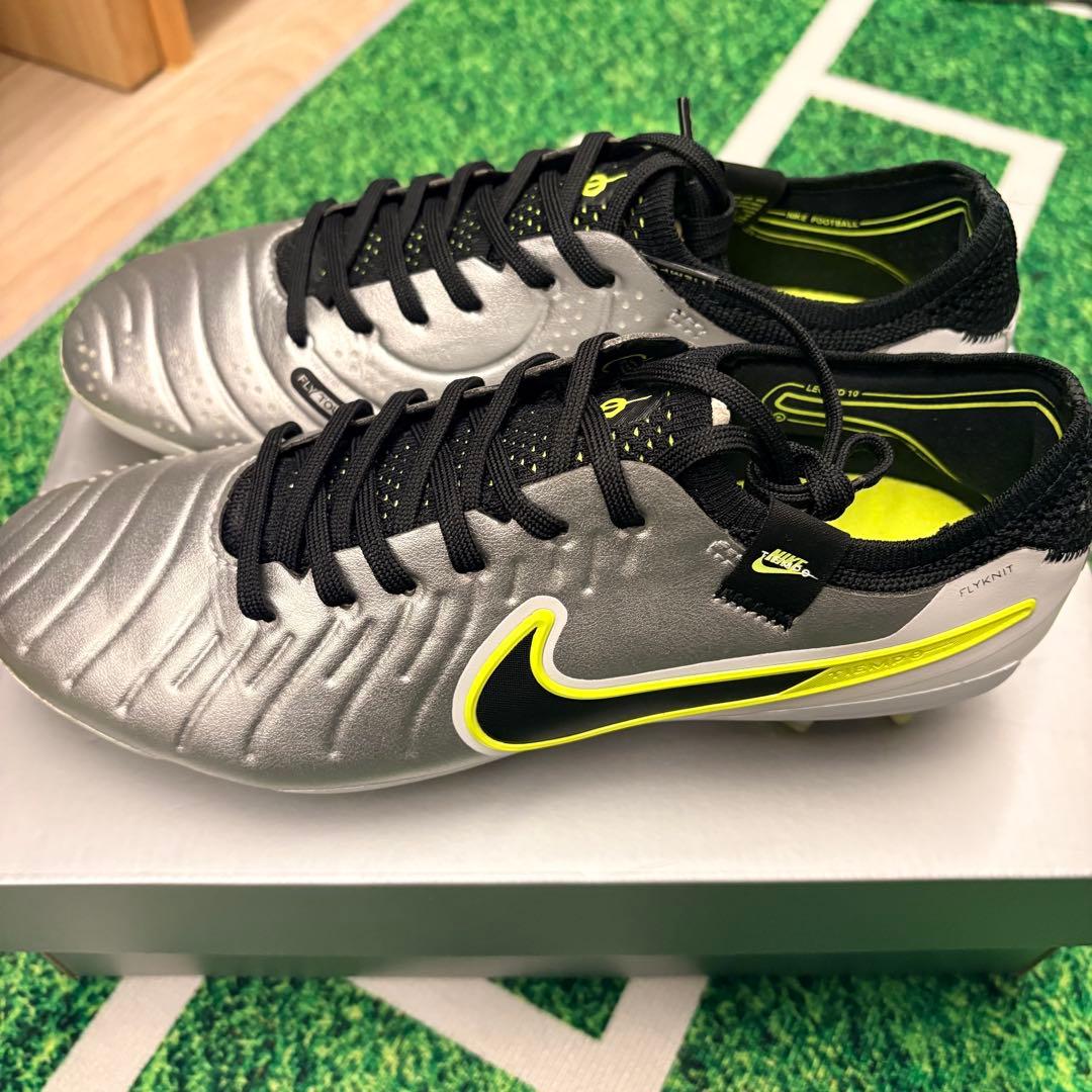 ナイキ レジェンド10 エリート FG（24.5㎝）