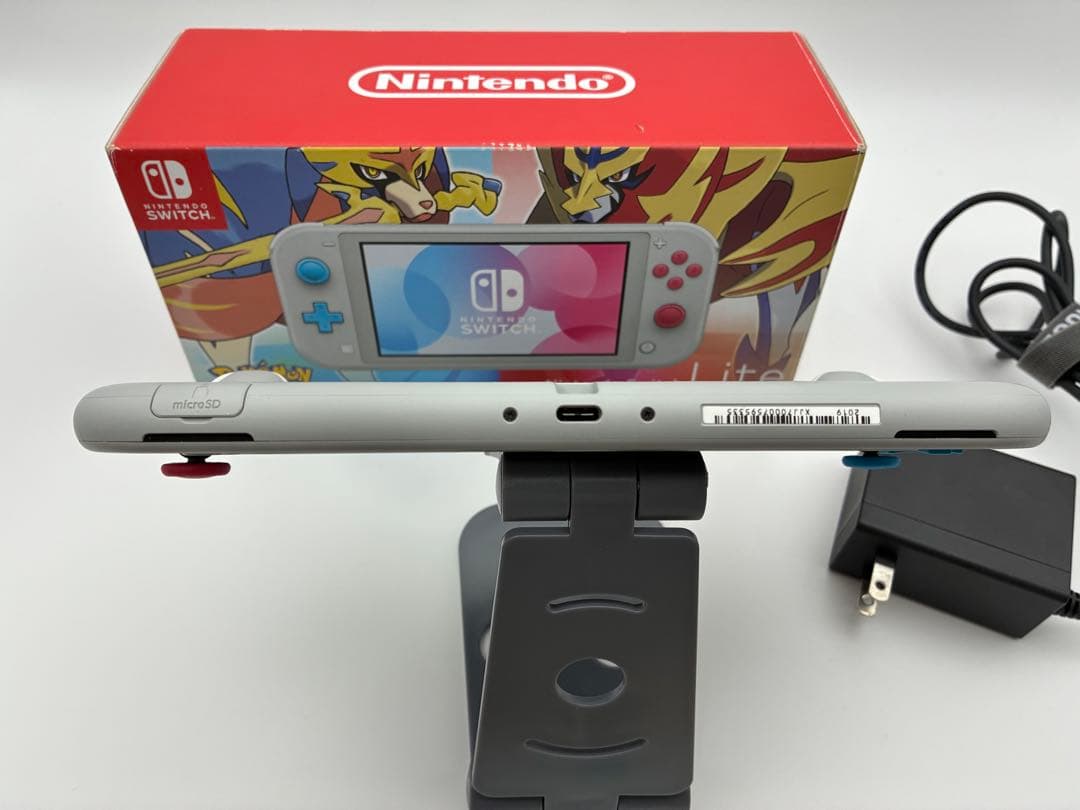 Nintendo Switch Lite ポケモンモデル 本体