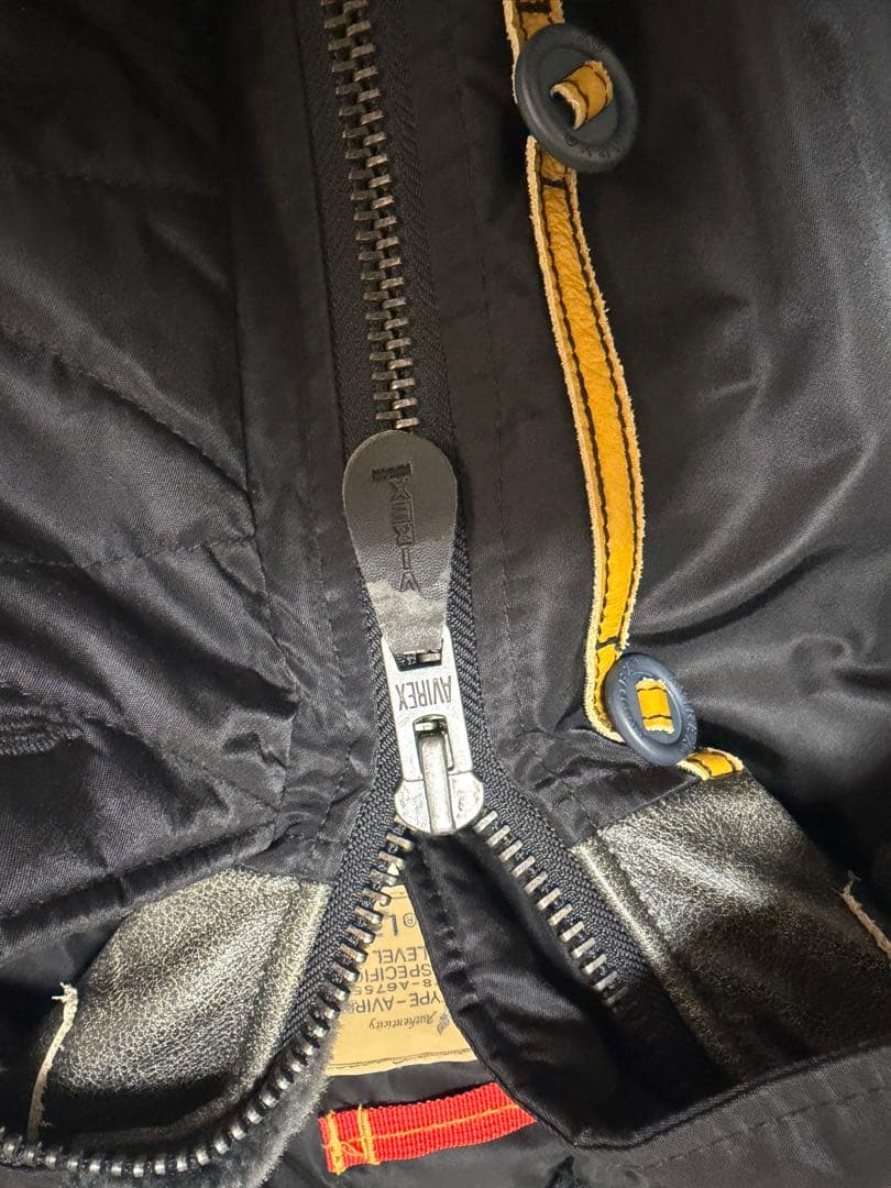 AVIREX N-3Bフライトジャケット