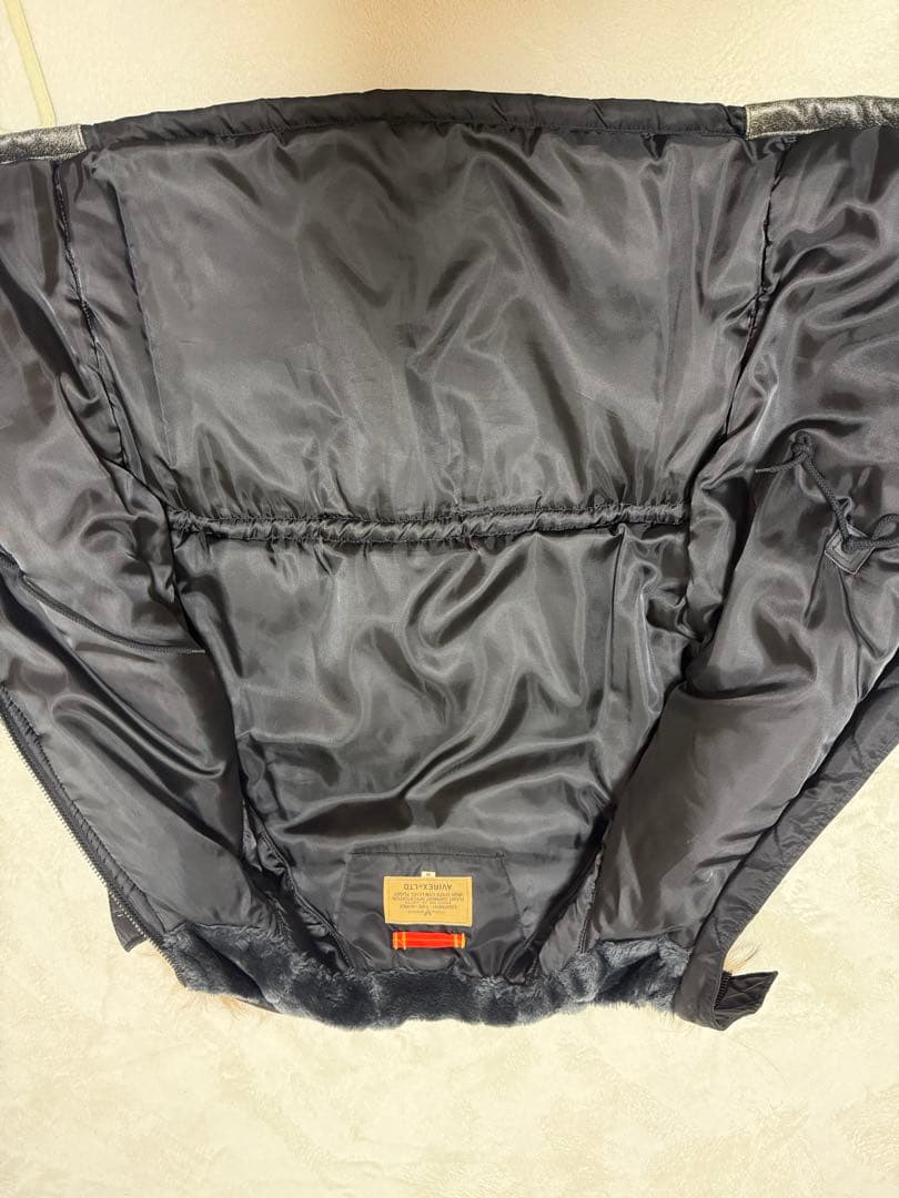 AVIREX N-3Bフライトジャケット