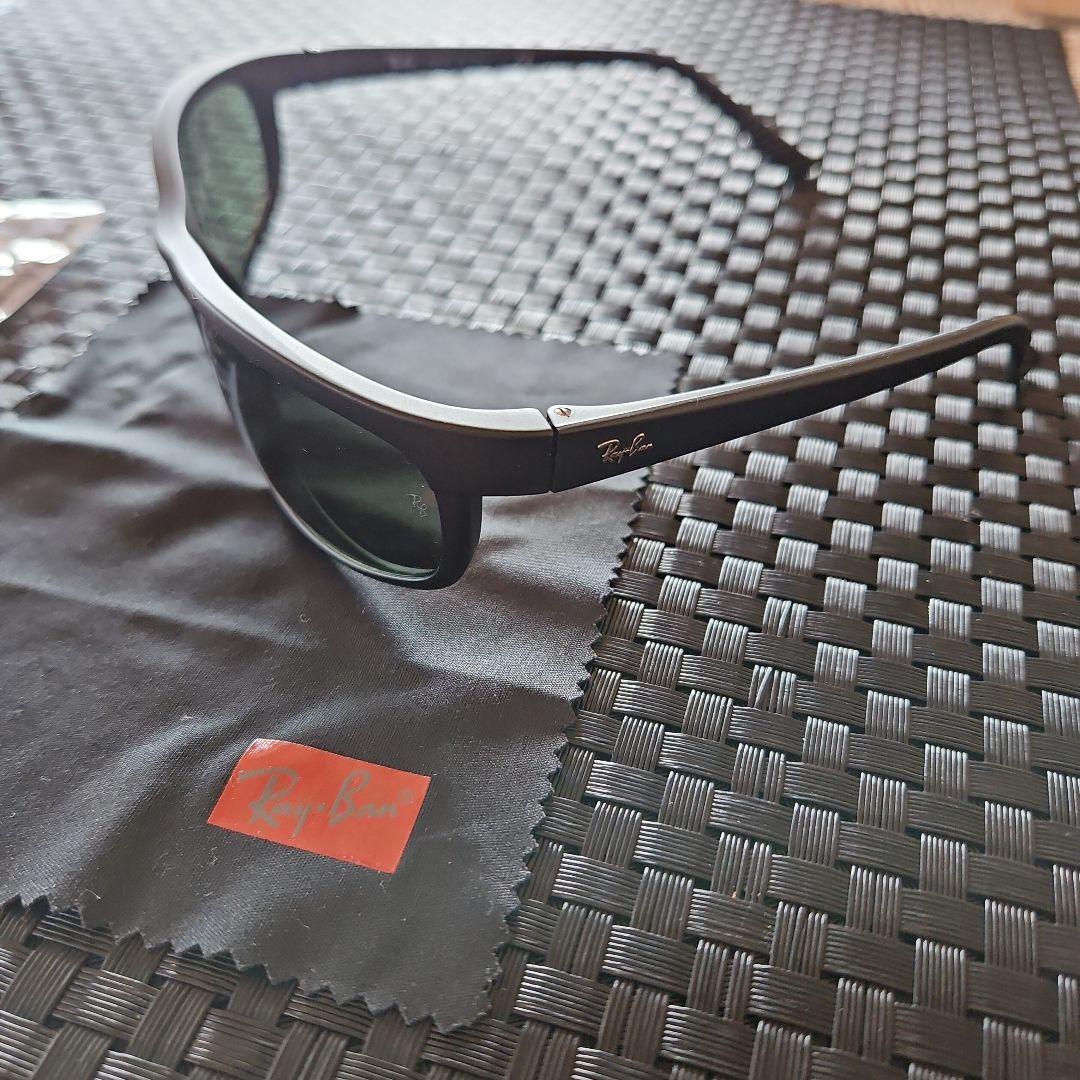 Ray-Ban RB 2027 サングラス ブラック