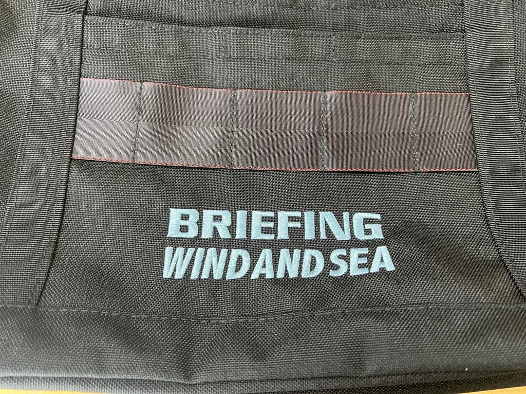 BRIEFING WIND AND SEA ブラックトートバッグ