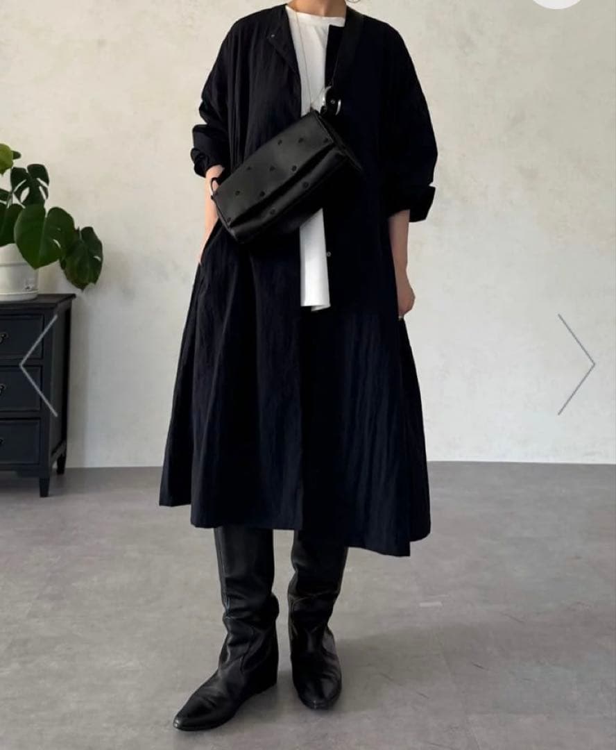 BEARDSLEY バルーン袖フレアコート ブラック　ビアズリー