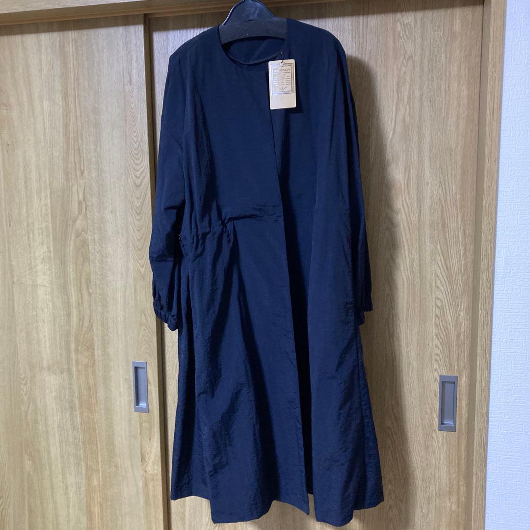 BEARDSLEY バルーン袖フレアコート ブラック　ビアズリー