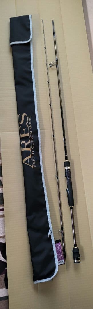 ARES ZROG EVOLUTION 剛702 エギングロッド（ケースあり）