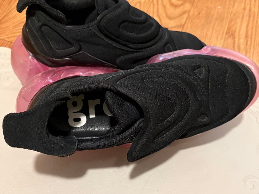 grounds グラウンズ MOOPIE BLACK ×PINK レア ピンク