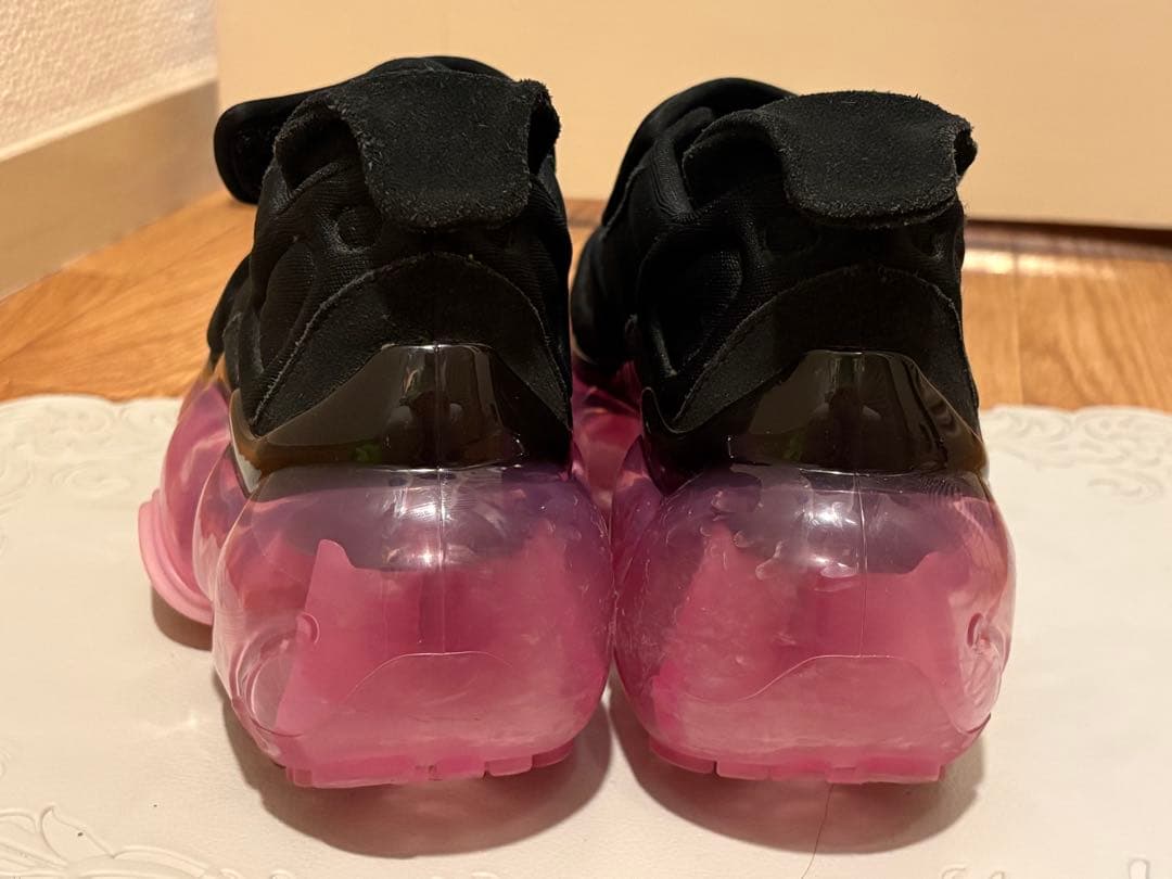 grounds グラウンズ MOOPIE BLACK ×PINK レア ピンク