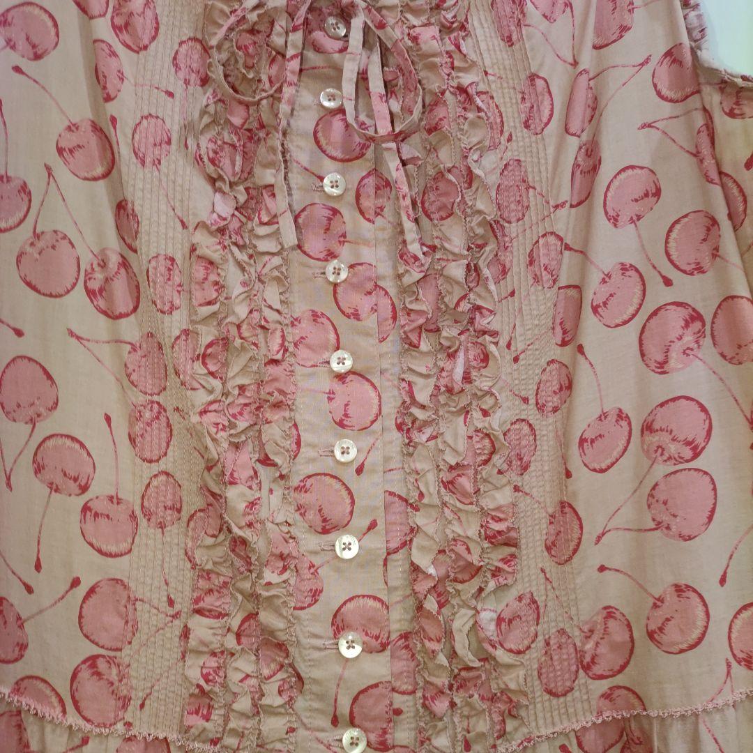 ピンクハウス　チェリー柄　ピコフリル　段々ワンピース　クスミピンク系