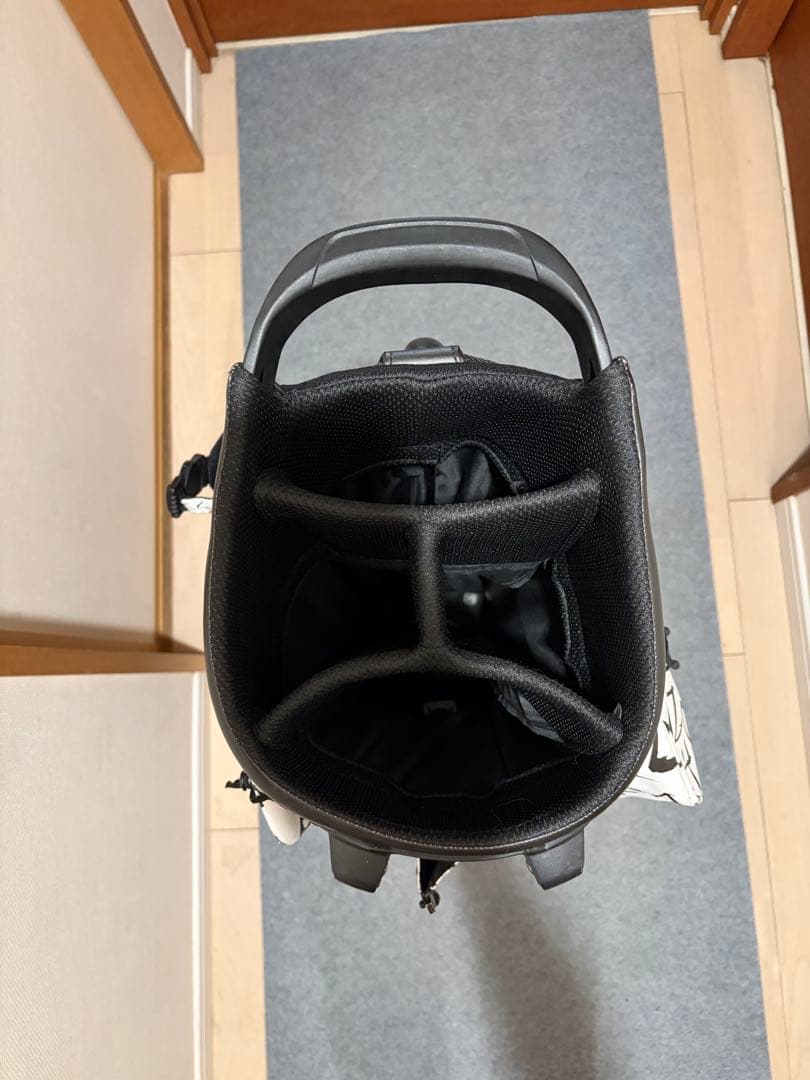 DESCENTE キャディバッグ ホワイト/ブラック