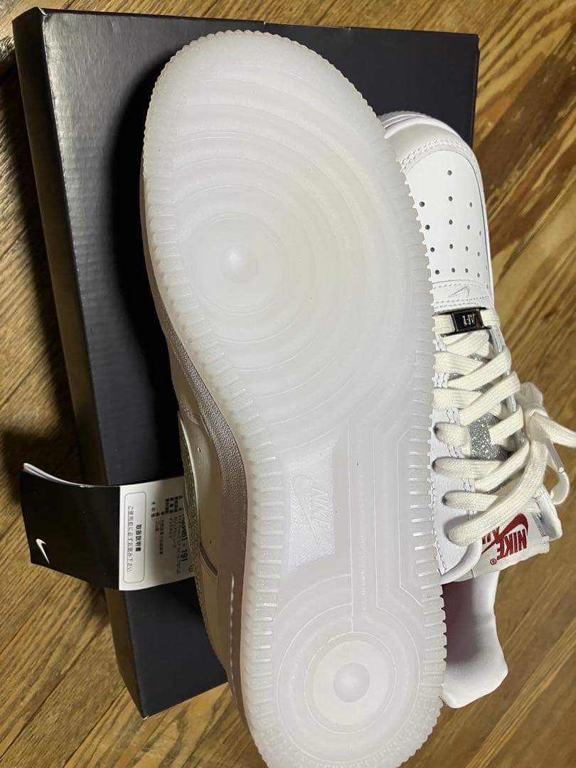 Nike Air Force 1 ホワイト/グリッター
