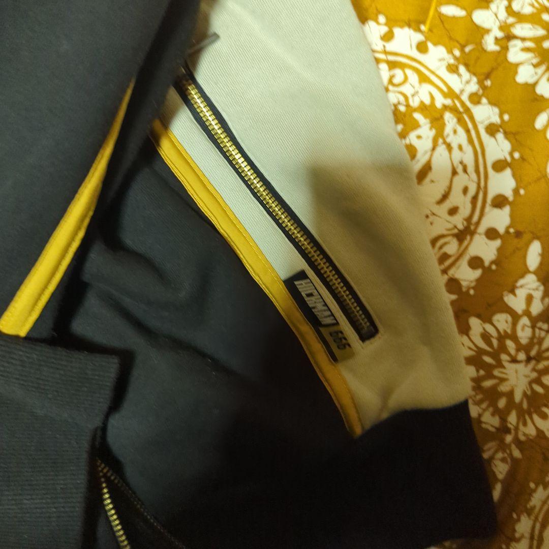 スポンサーブランド、コラボアイテム プリカウェアー