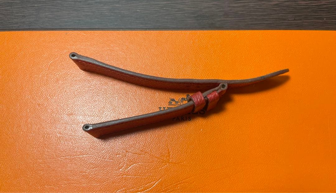 エルメスHウォッチ　レディース　本革ベルト　中古品