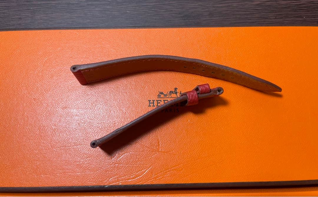 エルメスHウォッチ　レディース　本革ベルト　中古品