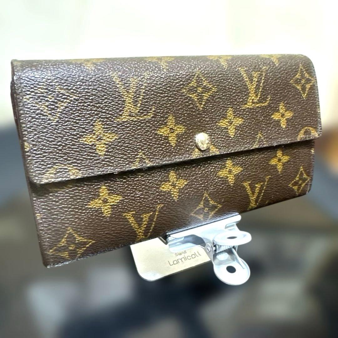 13☆美品♪カード10枚タイプ☆サラ長財布