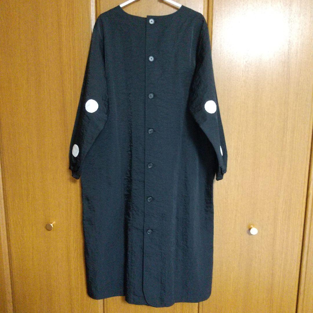 さえら ポテチーノ 黒ナイロン100% 割烹着