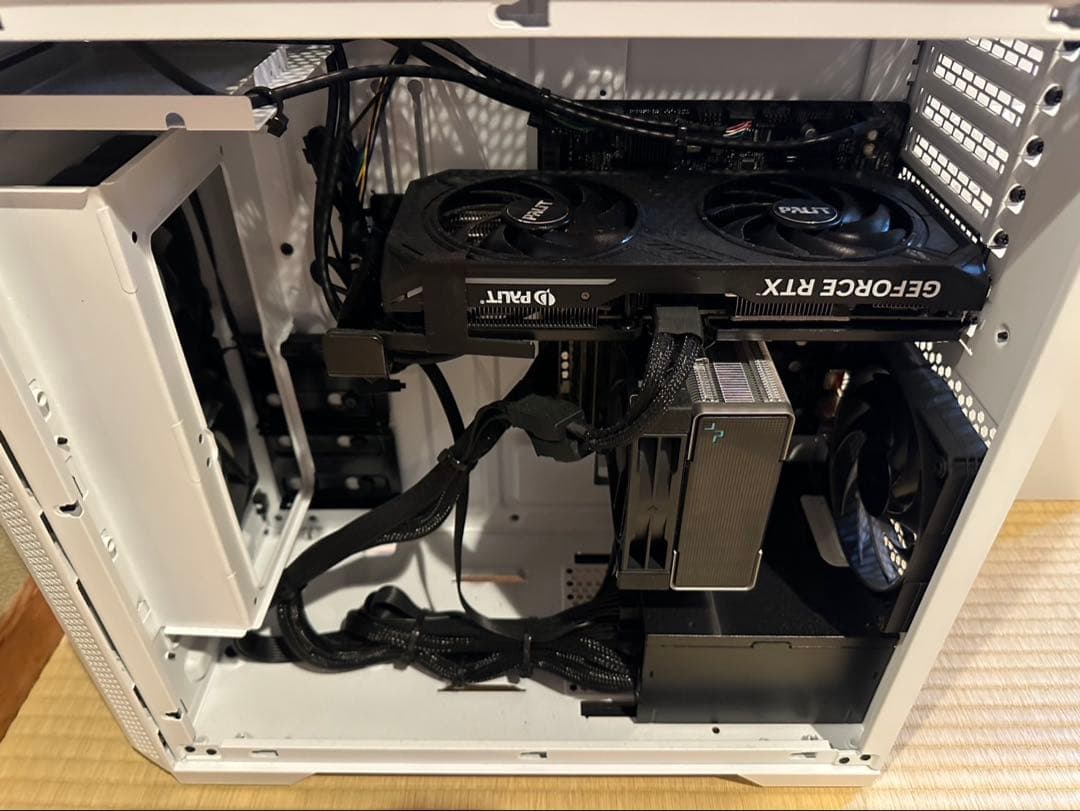 【美品】ゲーミングPC Ryzen7 5700X /RTX 4070 SUPER