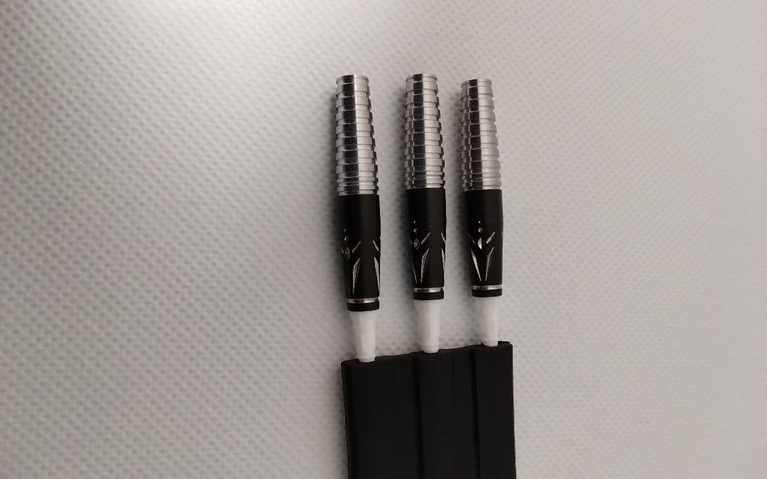 チ*ー様 サングリアル!坂口優希恵!極美品!新品同品!付録未開封!ダーツセット