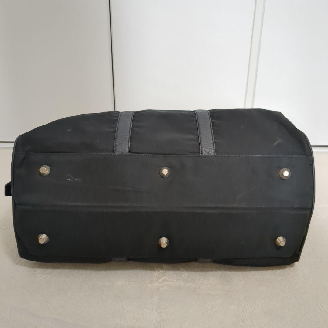 プラダ ボストンバッグ 三角ロゴ 希少色 ブラック レザーハンドル 大容量