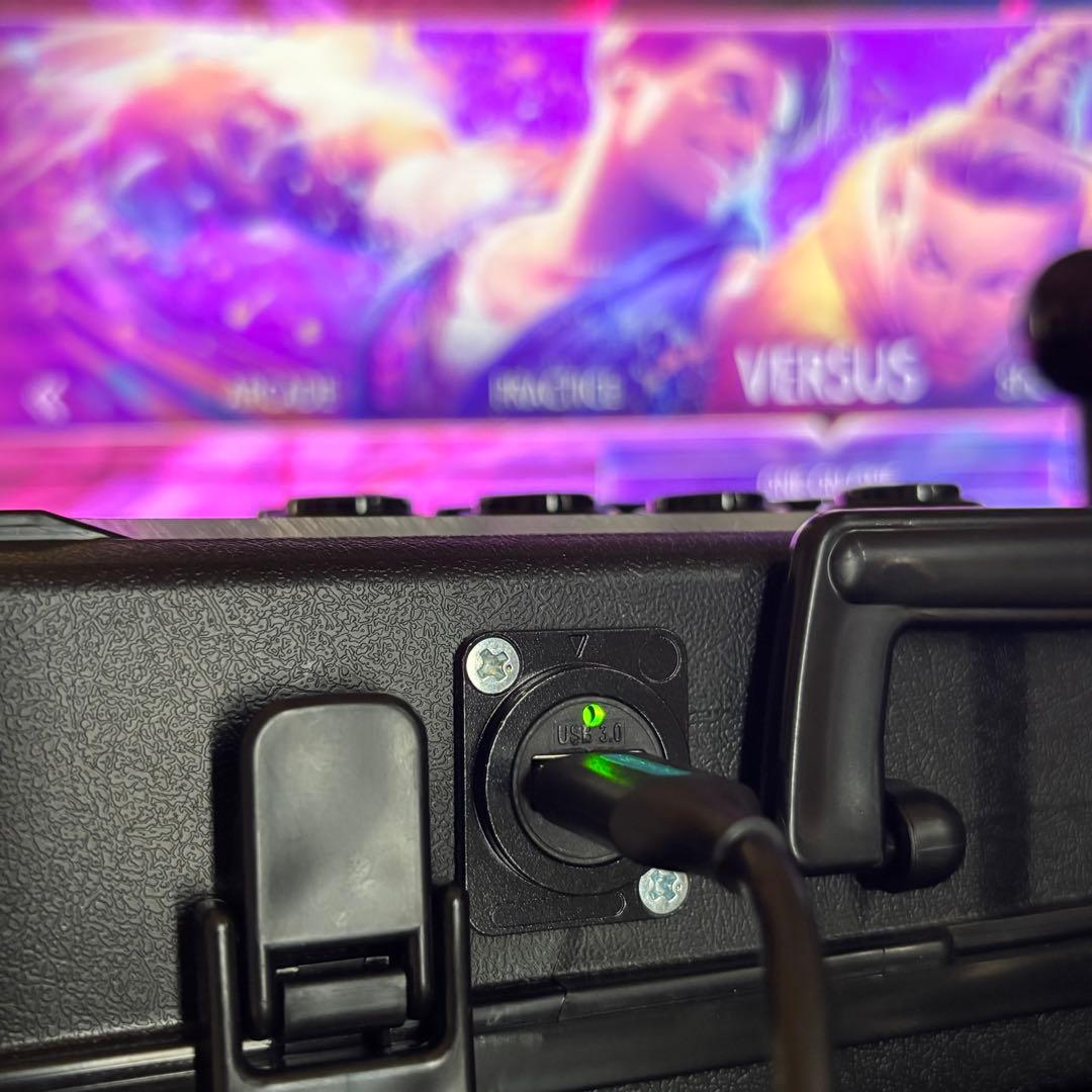 ジャンプボタン搭載 Qanba Gravityレバー スト6 アケコン a2