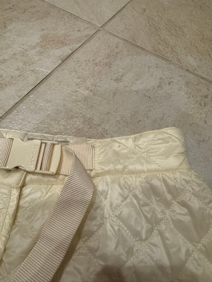 Moncler モンクレール　スカート