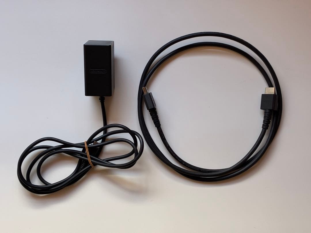 Nintendo Switch グレー 本体+ ソフト3本・キャリーケースセット