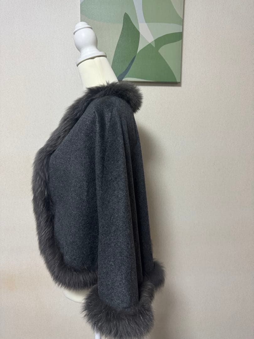 は*ん様 【美品】定価14万円3wayベスト付カシミヤ フォックスファーアンサン