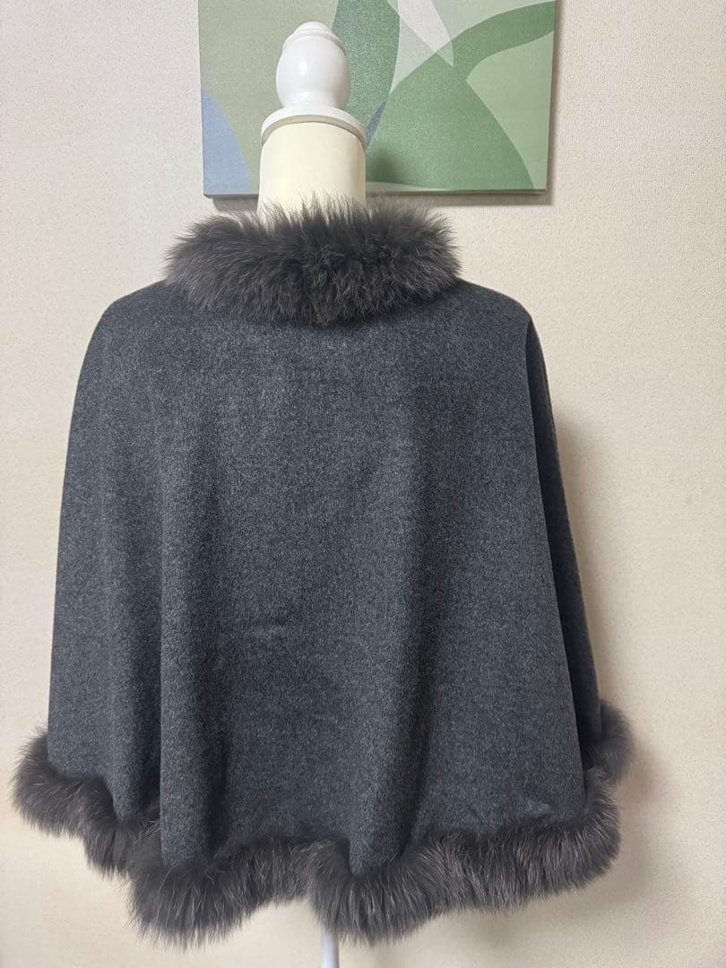 は*ん様 【美品】定価14万円3wayベスト付カシミヤ フォックスファーアンサン