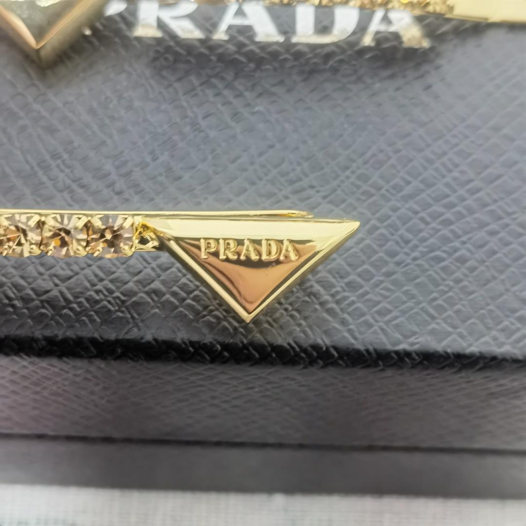 プラダ PRADA クリスタル ヘアクリップ