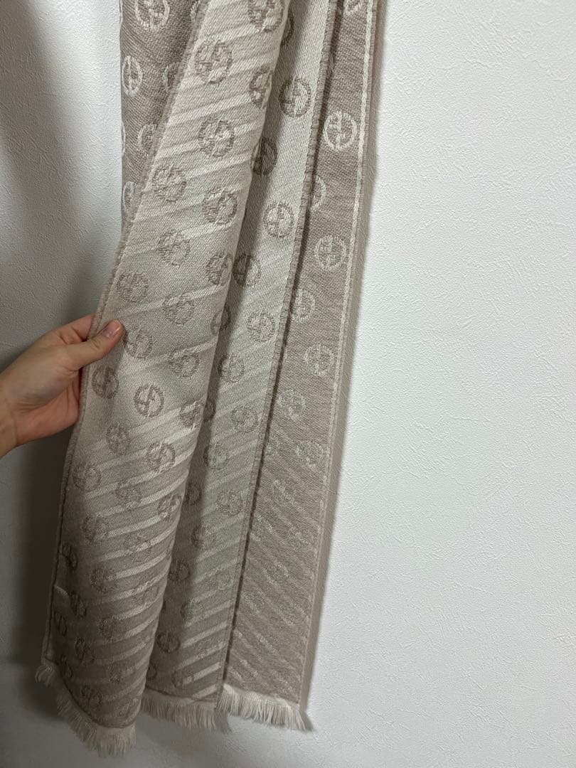 【値下げ】Giorgio Armani ロゴマフラー ベージュ