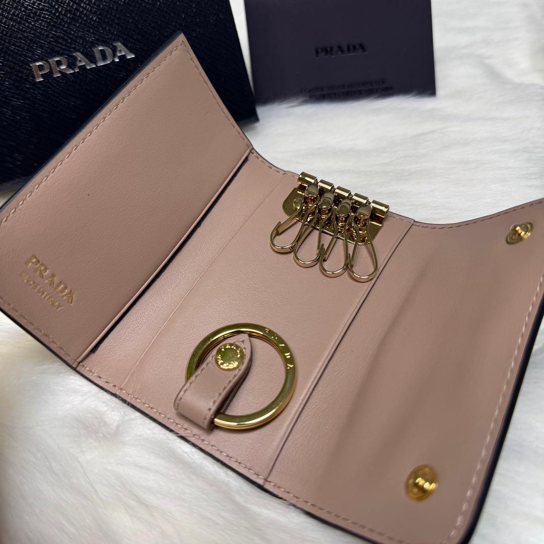 PRADA プラダ リボン キーケース サフィアーノ 4連 キーリング